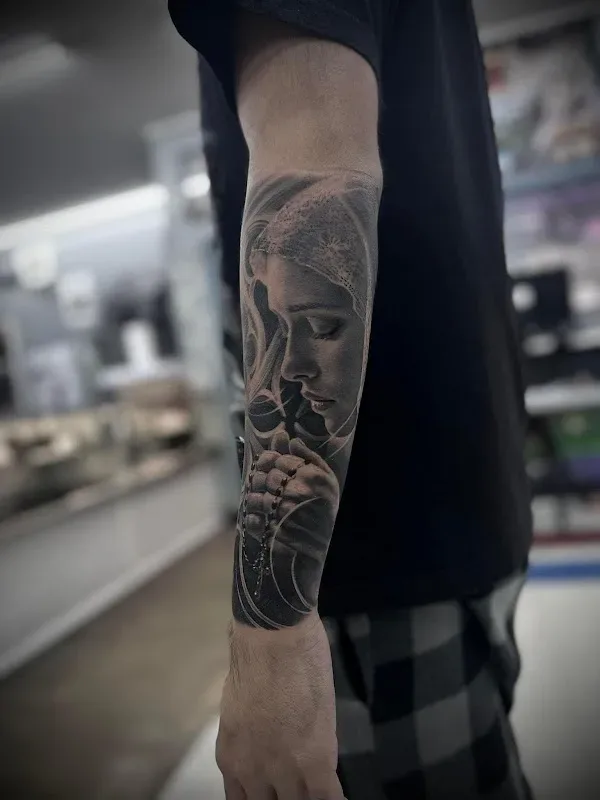 Mystic Images Tattoo Co. — Tattoo shop in Noblesville